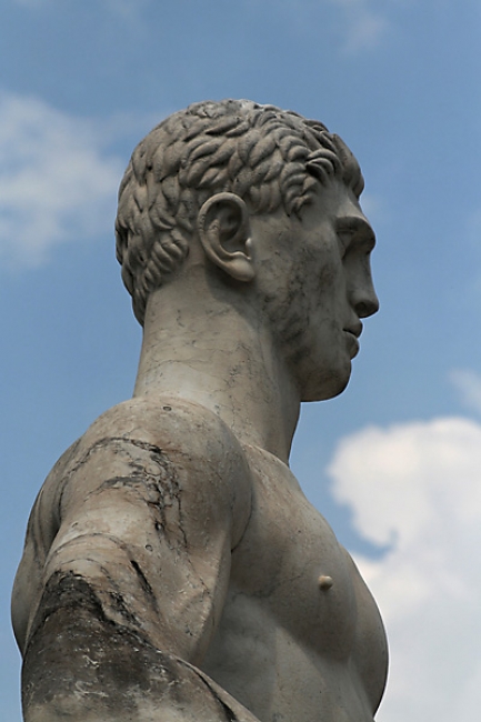 Stadio dei marmi 240